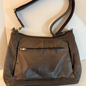 Chic Brown Leather Shoulder Bag